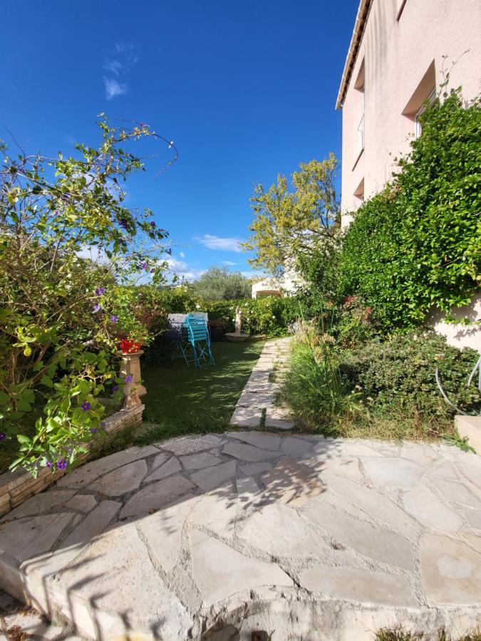 Chambre D Hotes Au Coeur Des Oliviers Marseille Exteriör bild
